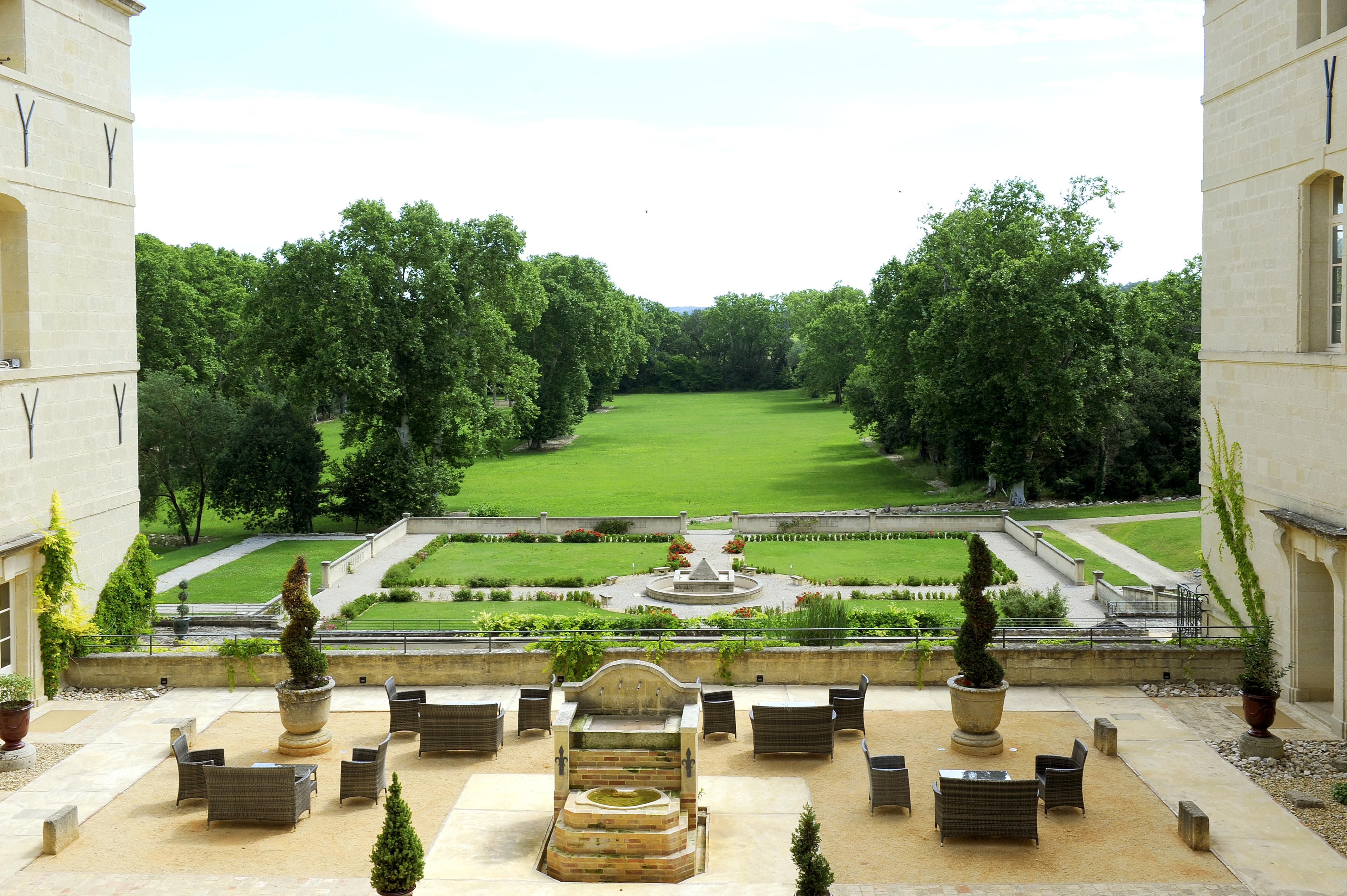 ホテル Chateau De Pondres Villevieille エクステリア 写真