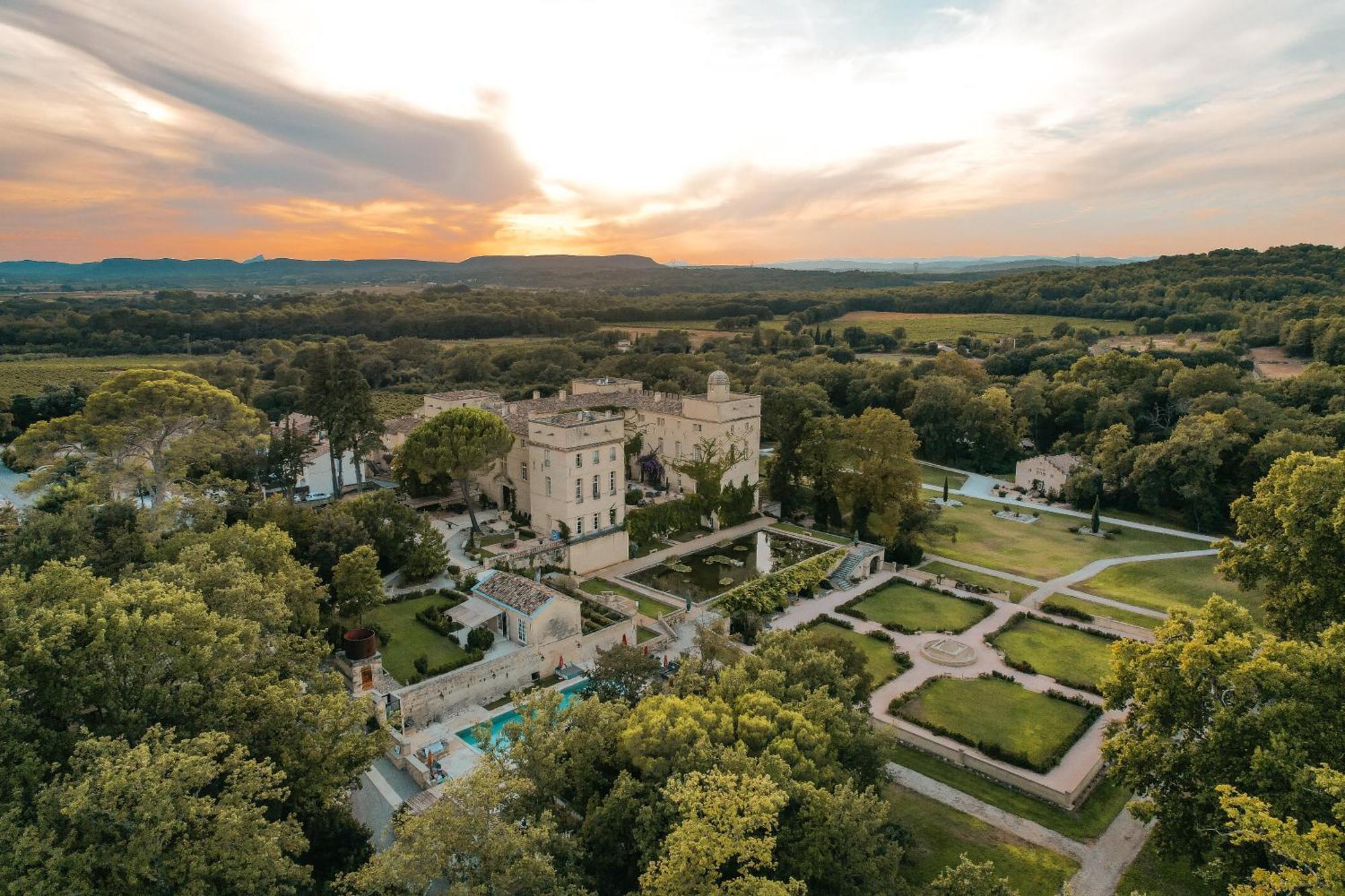 ホテル Chateau De Pondres Villevieille エクステリア 写真