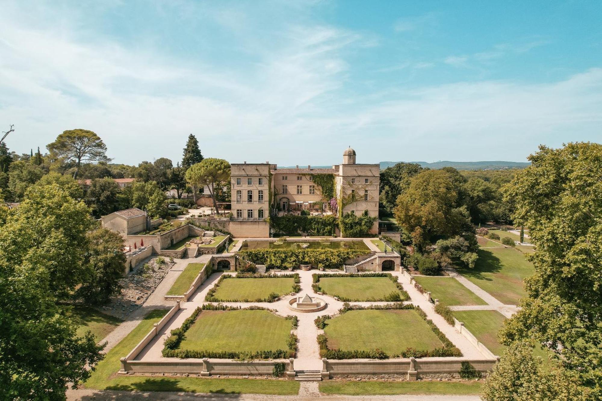 ホテル Chateau De Pondres Villevieille エクステリア 写真